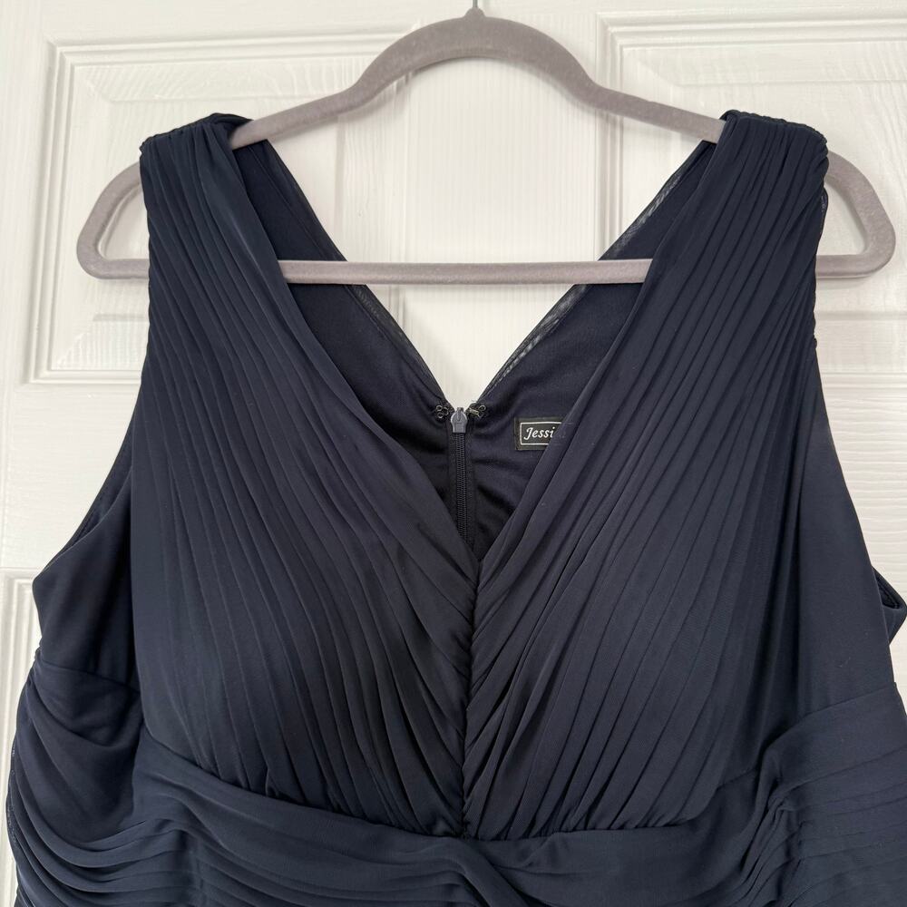 Jessica Howard Women's Navy Chiffon V-Neck Mini Pleat Dress Size 18W - Picture 4 of 11